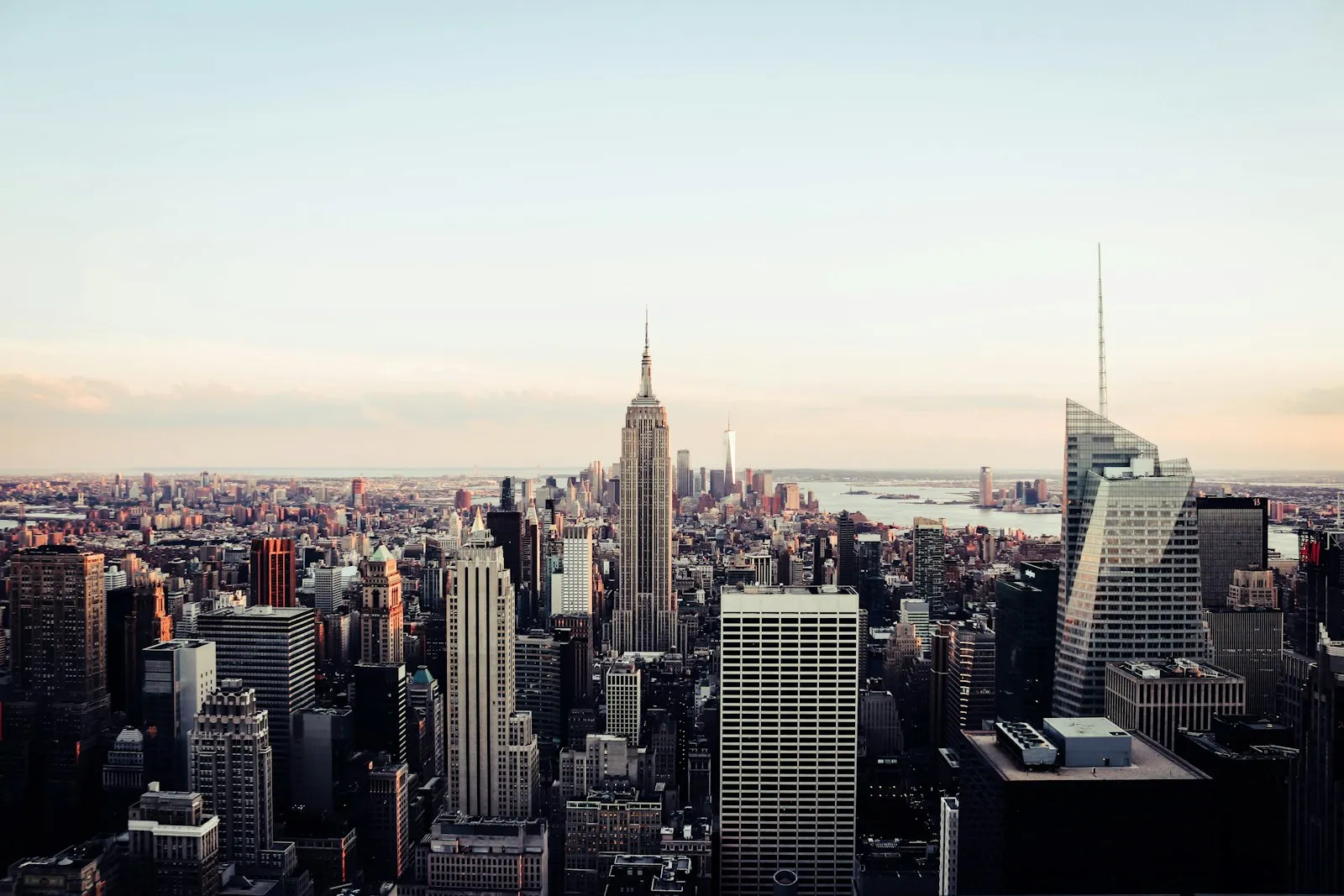 Premium private black car chauffeur service in Manhattan, New York City