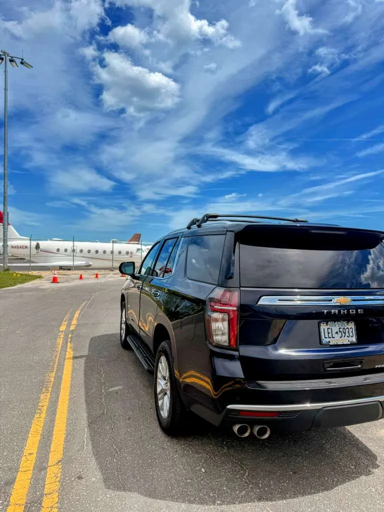 Abreo Prestige Travel luxury vehicle on Long Island