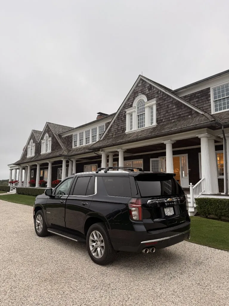 Abreo Prestige Travel luxury vehicles in the Hamptons